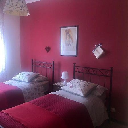 Apartment Montebello Parma Eksteriør bilde