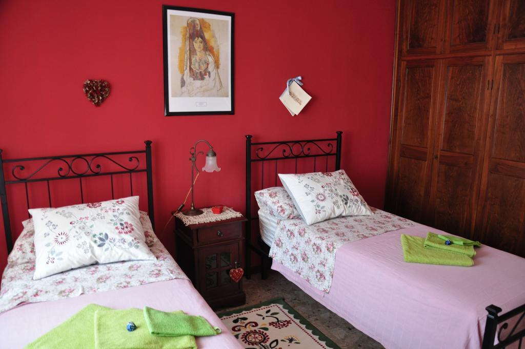 Apartment Montebello Parma Eksteriør bilde